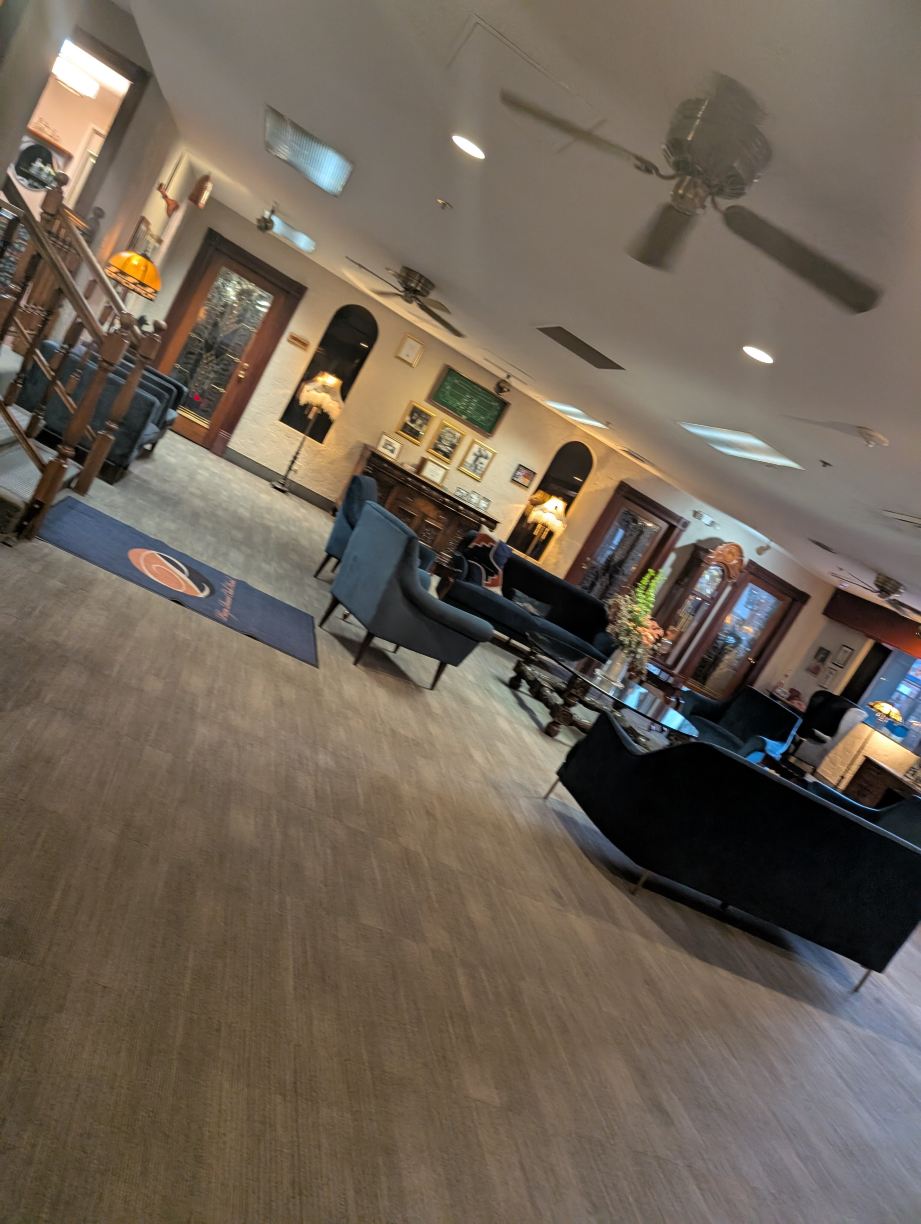 里诺广场度假村俱乐部酒店-旅行者