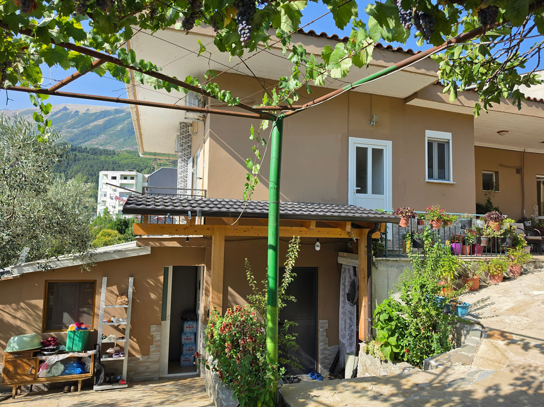 Honey-House “Kastrioti”
