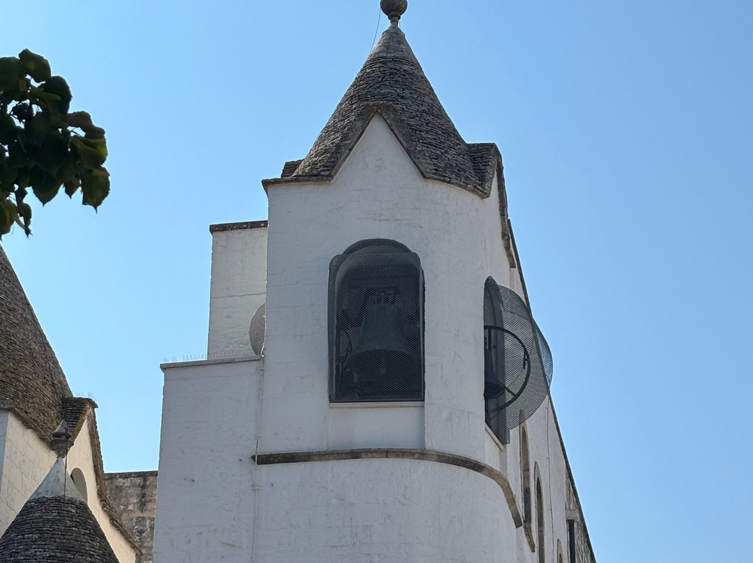 Parrocchia Sant'Antonio di Padova-阿尔贝罗贝洛必去景点