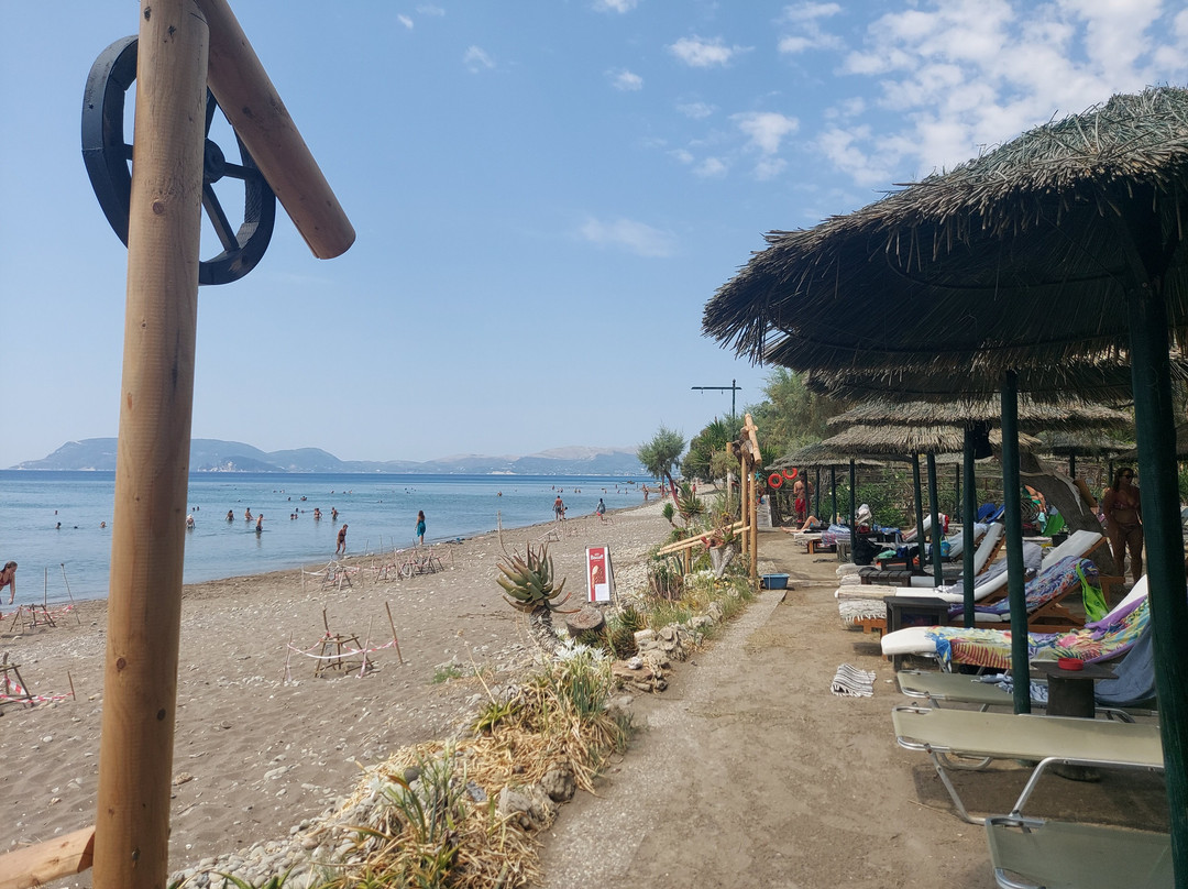 Dafni Beach-扎金索斯必去景点