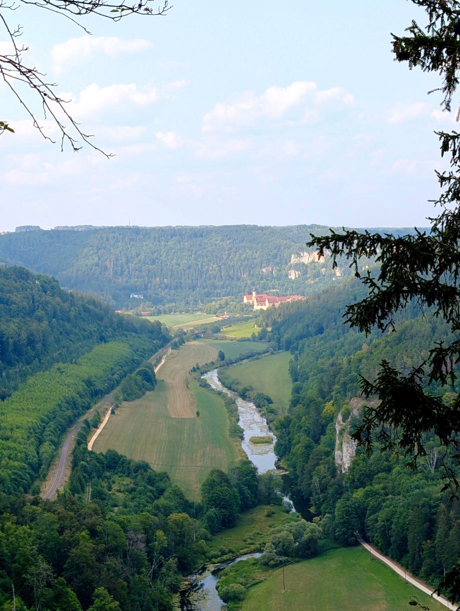 Berghaus Knopfmacher-旅行者