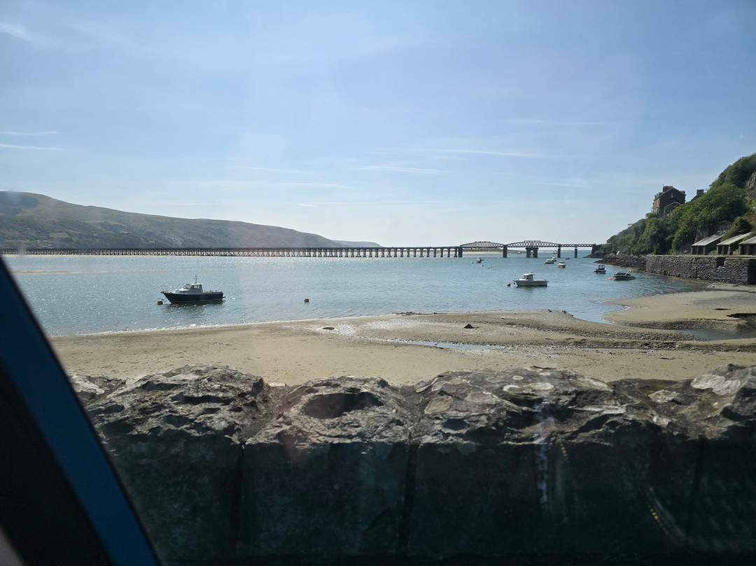 Lyons Moelfre View Holiday Park