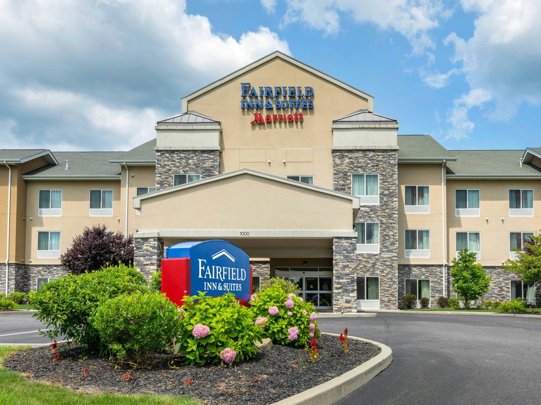 Boyers酒店住宿-Fairfield by Marriott Inn & Suites Slippery Rock