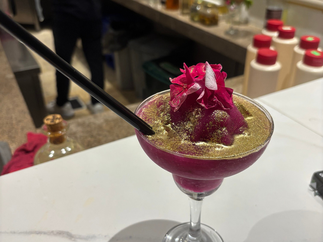 七海蓝色酒店主图
