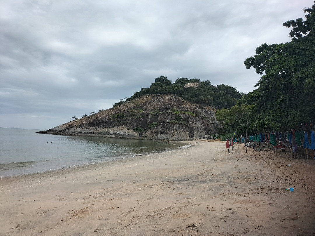 Sai Noi Beach-攀武里必去景点