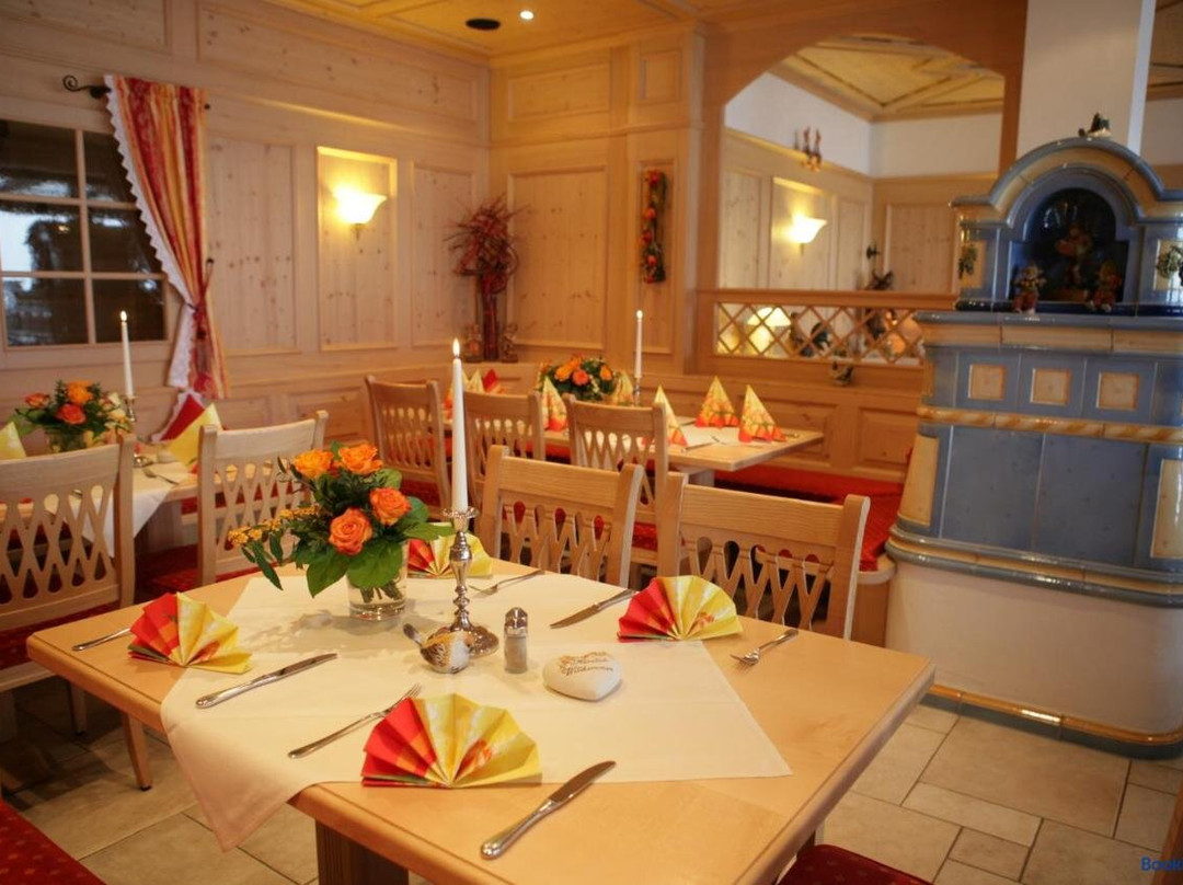 魏克尔斯海姆酒店住宿-Hotel Restaurant Kippes