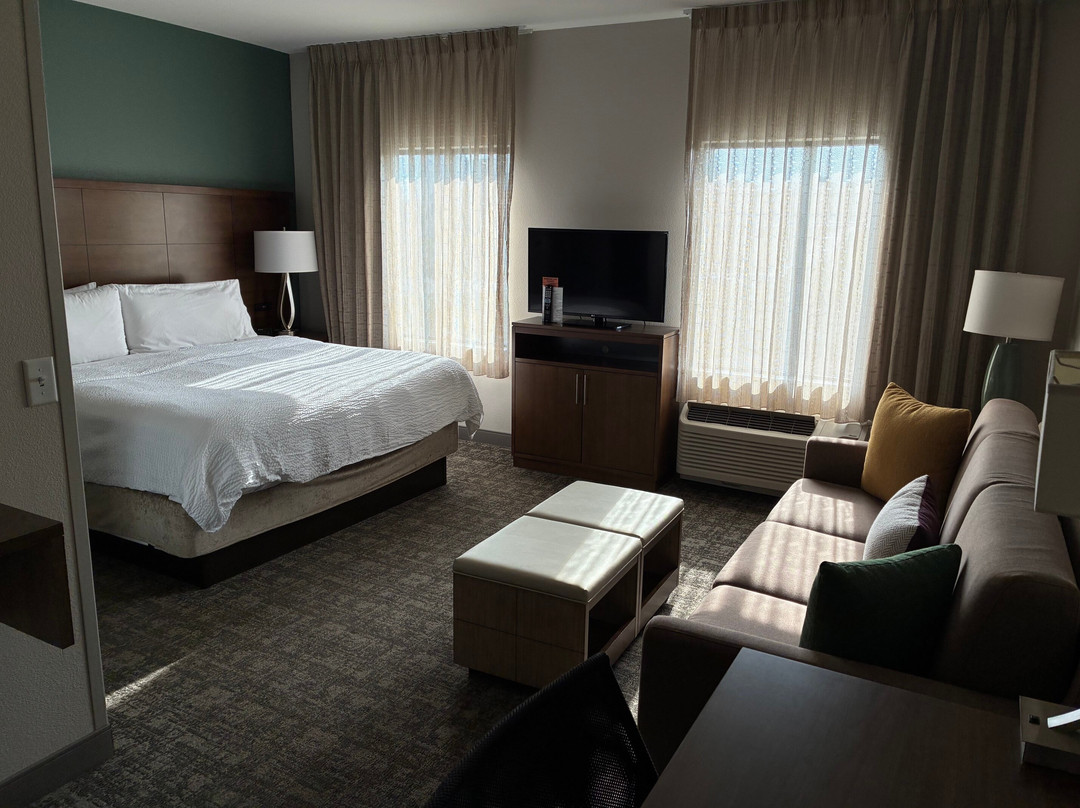 欧弗兰帕克/堪萨斯城Staybridge Suites酒店