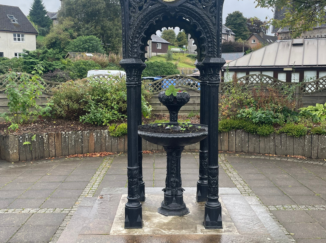 Queen Victoria Diamond Jubilee Fountain-Fort Augustus必去景点
