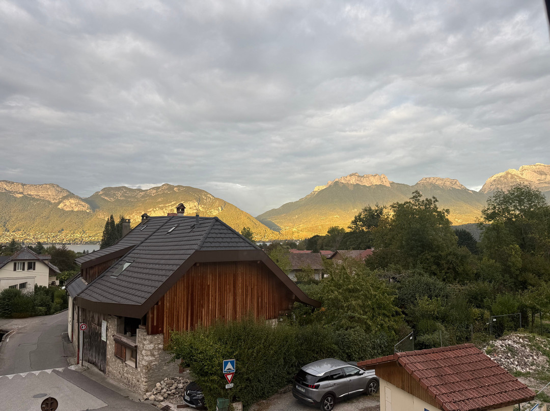 索瑞热杜拉克住宿加早餐旅馆主图