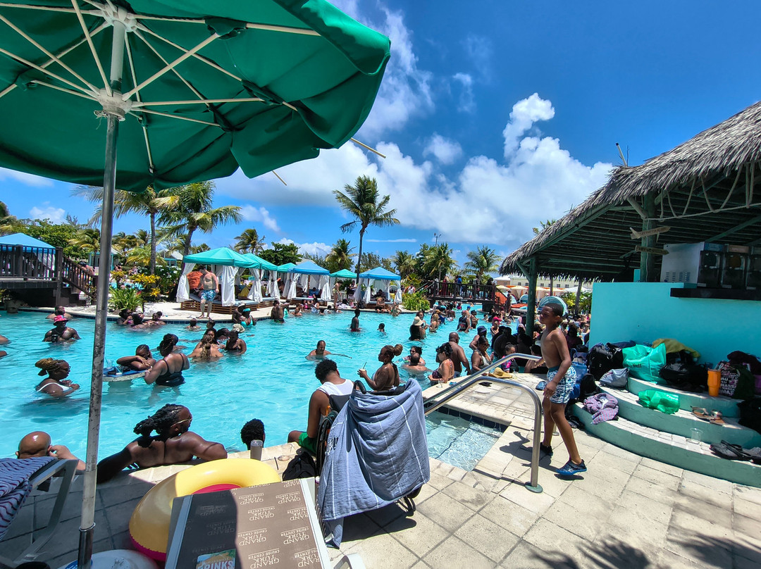 Grand Turk Cruise Center-Cockburn Town必去景点