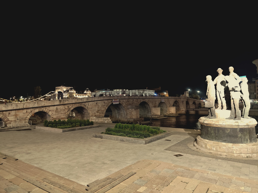 The Stone Bridge-斯科普里必去景点