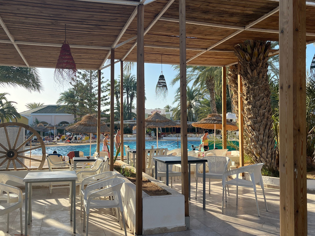 Hotel Golf Beach & Spa主图