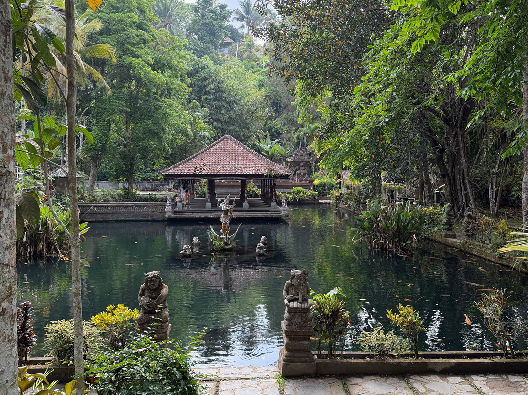 古农卡威斯巴图圣泉寺-Sebatu必去景点
