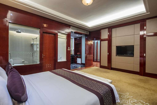 万德华美达安可酒店主图