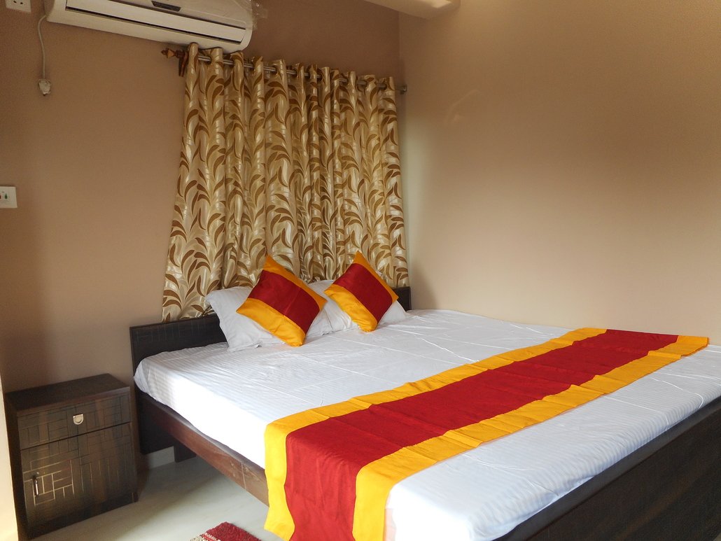 OYO 72312 Hotel Utsav Plaza-官方