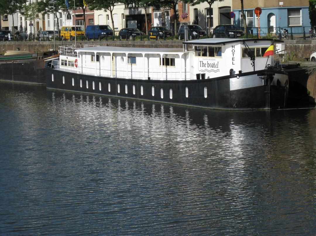 Hotel the Boatel