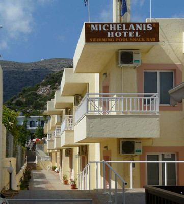 Michelanis Apartments
