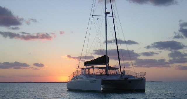 Idylwild Sailing Catamaran景点图片