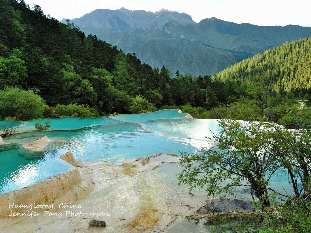 World Heritage Network - Huanglong Scenic Valley Adventure Tours景点图片