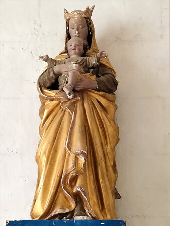 Eglise Paroissiale Saint-Pierre-Pouligny-Saint-Pierre必去景点