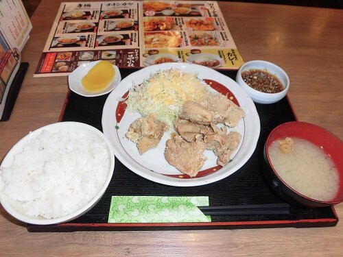 鳥良商店 春日部西口店
