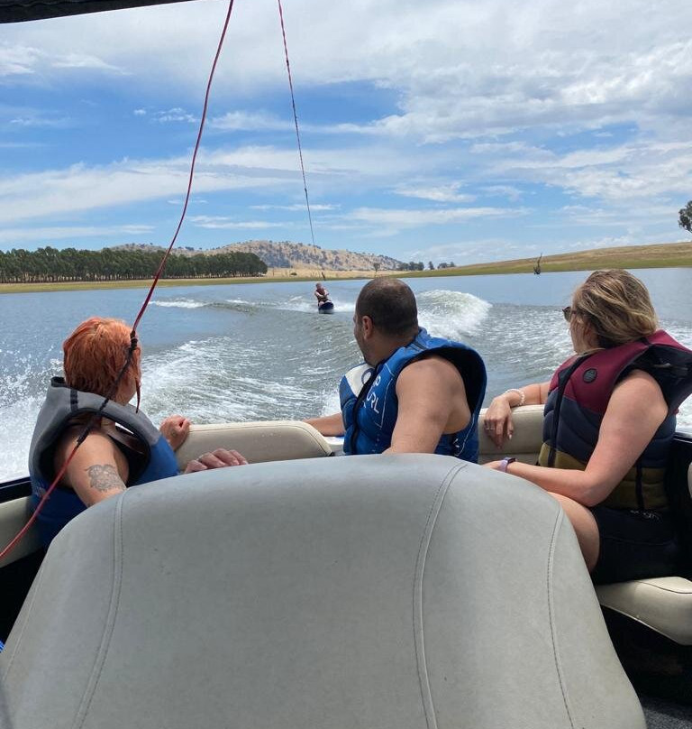 Adventure Ski-奥尔伯里必去景点