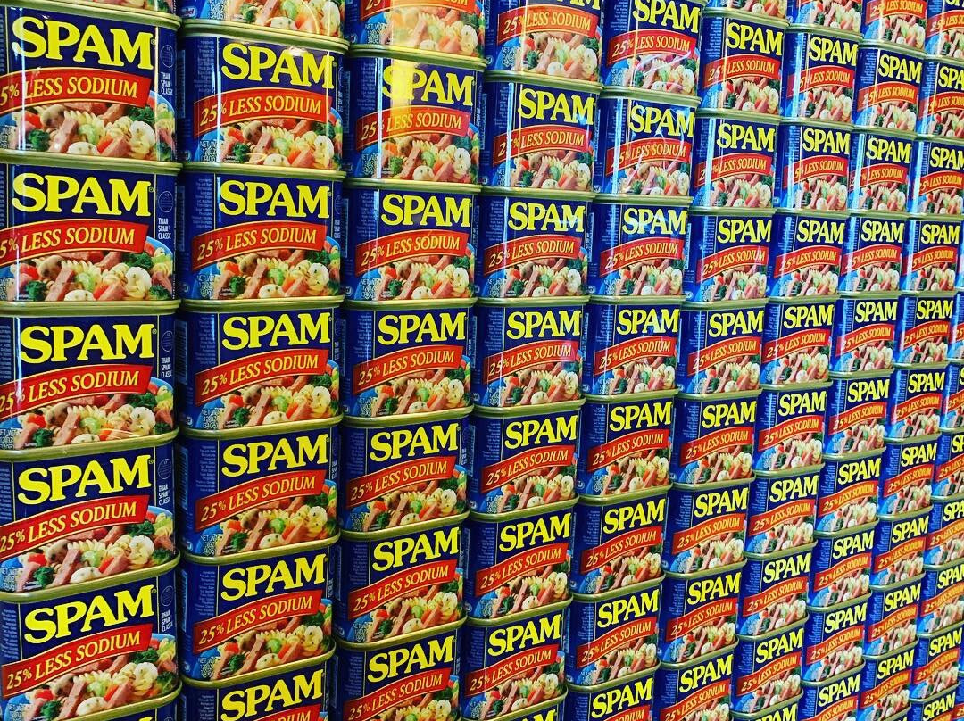 Auntie Carol's Hawaiian Cafe & Catering