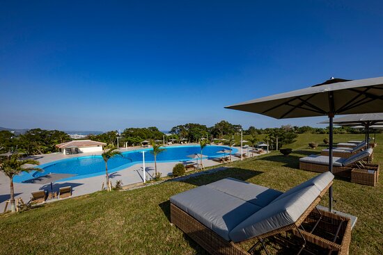 ANA Crowne Plaza Resort Okinawa Uruma Hills-泳池