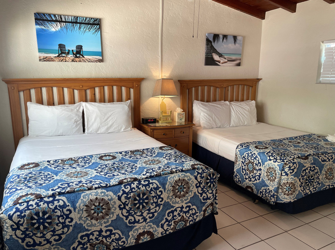 Sands of Islamorada Hotel