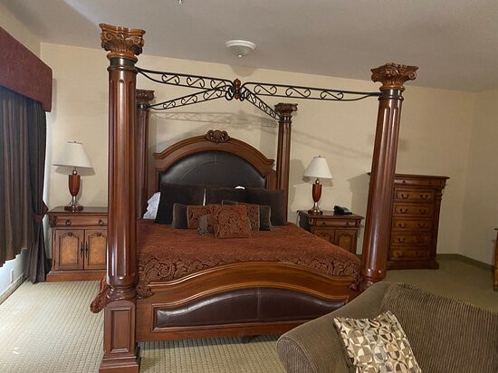 Ramada by Wyndham Pincher Creek主图