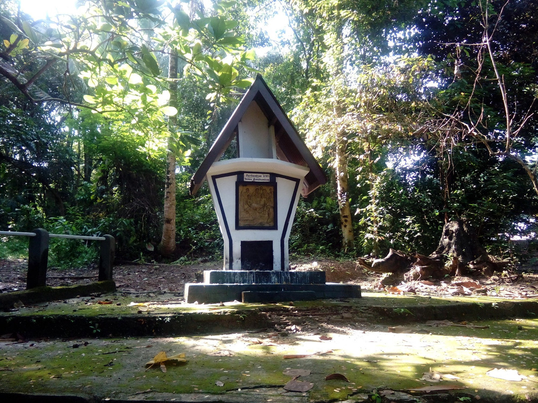 Gua Maria Bukit Kanada