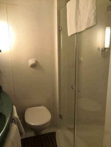 ibis Besancon La City-浴室