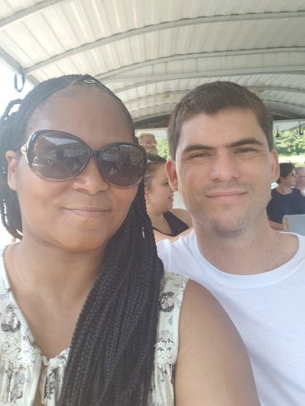 Willowbrook Inn主图