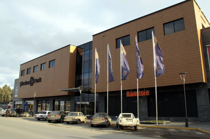 Bilgah旅游景点-Shuvelan Park Shopping Mall