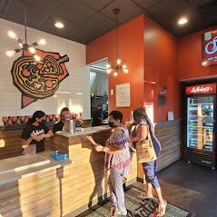 Lou Malnati's Pizzeria - Now Open!