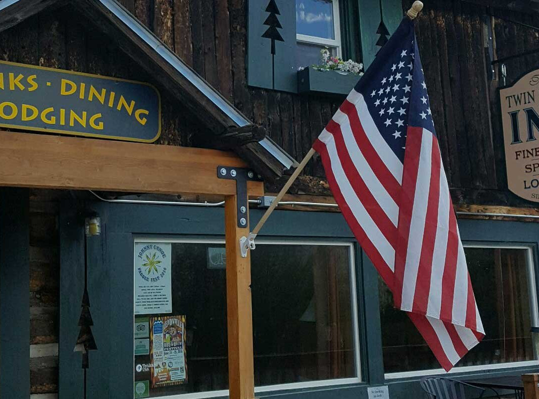 Twin Lakes酒店住宿-The Twin Lakes Inn