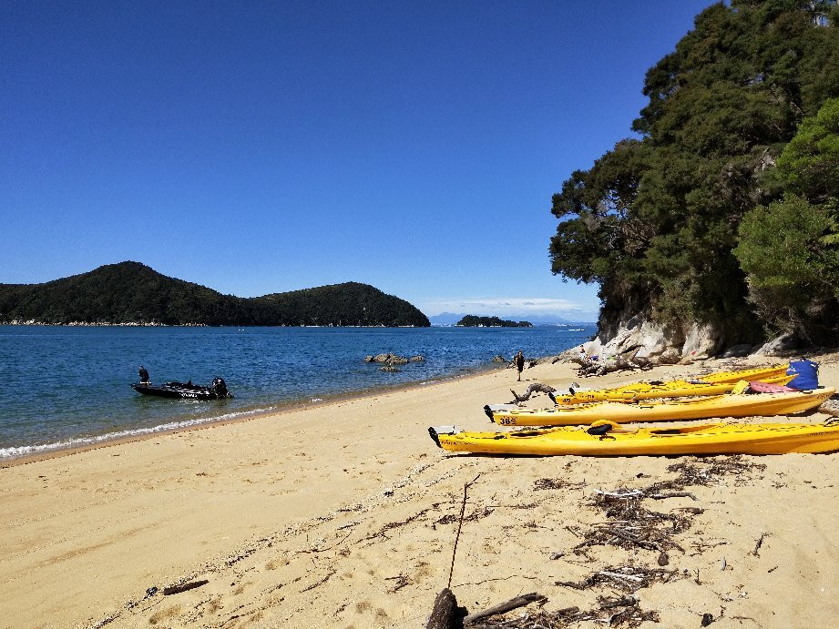 R&R Kayaks-玛拉豪必去景点
