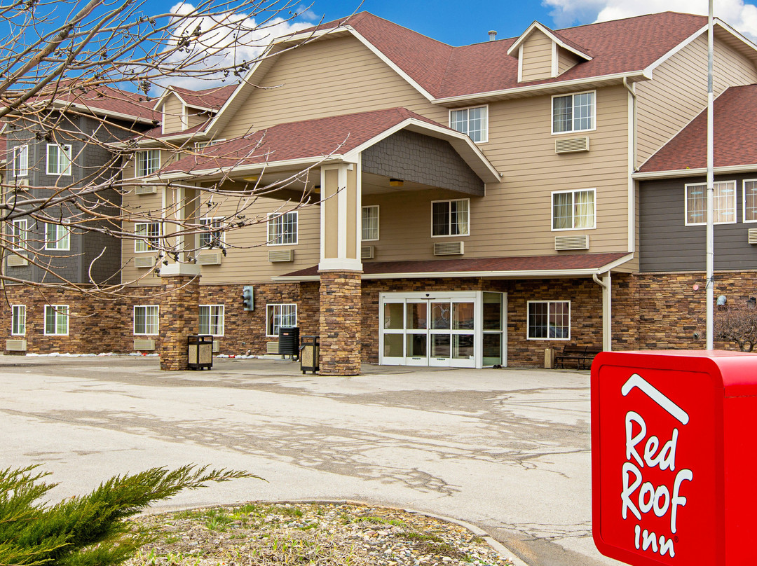 Red Roof Inn & Suites Omaha - Council Bluffs主图
