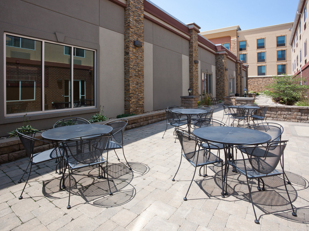 Holiday Inn Express & Suites Aberdeen By IHG主图