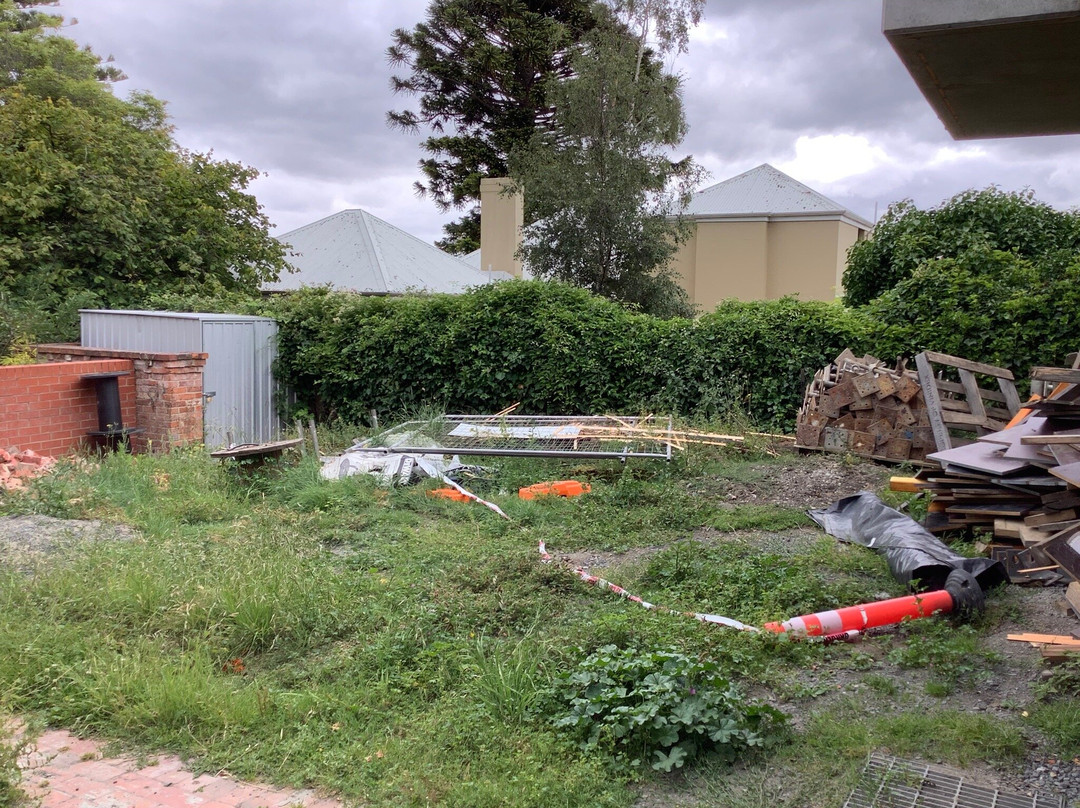 Lowena Cafe and Accommodation主图