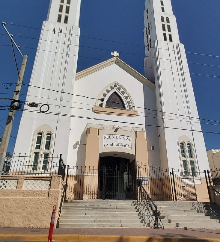 Iglesia Nuestra Sra. De La Altagracia景点图片