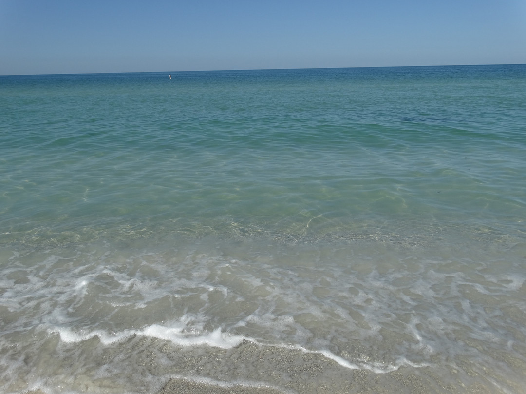 White Sands Beach Resort主图