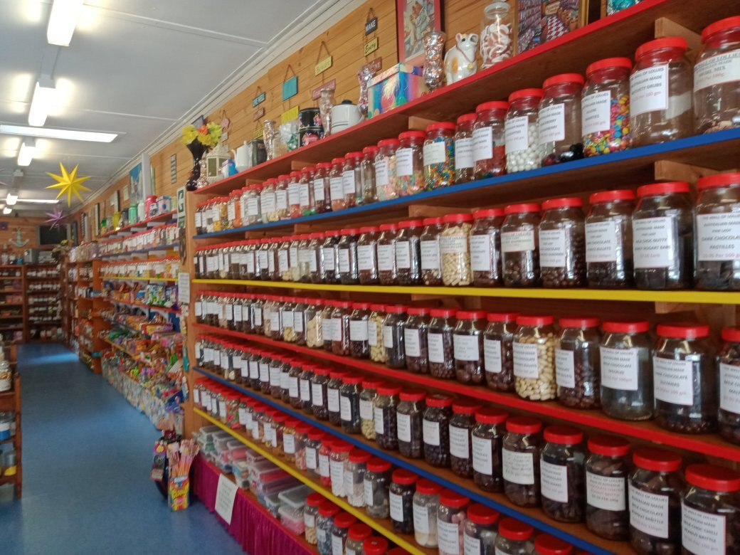 The Wall Of Lollies-Geeveston必去景点