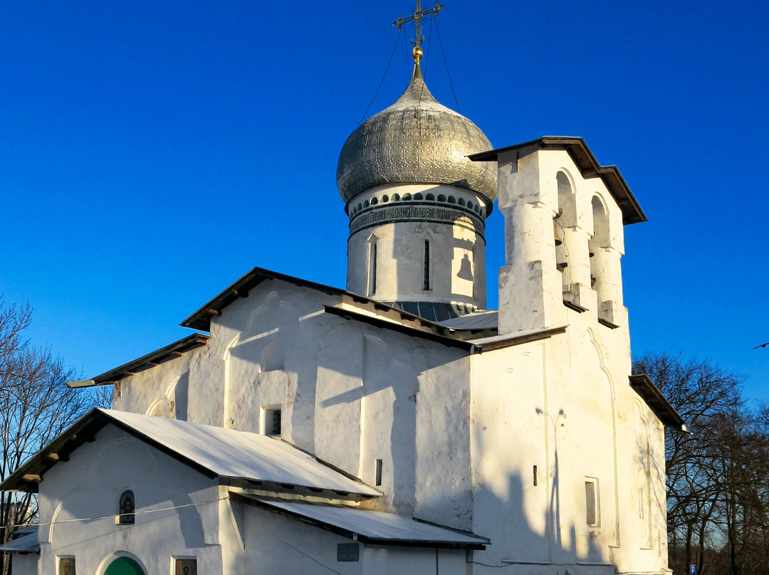 Petra i Pavla s Buya Church景点图片