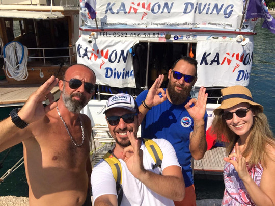 Kanyon Diving-卡斯必去景点