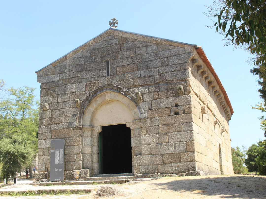 Igreja de São Miguel do Castelo景点图片