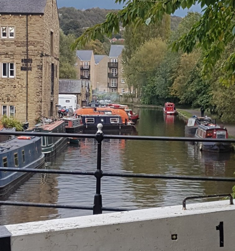 Shire Cruisers-Sowerby Bridge必去景点