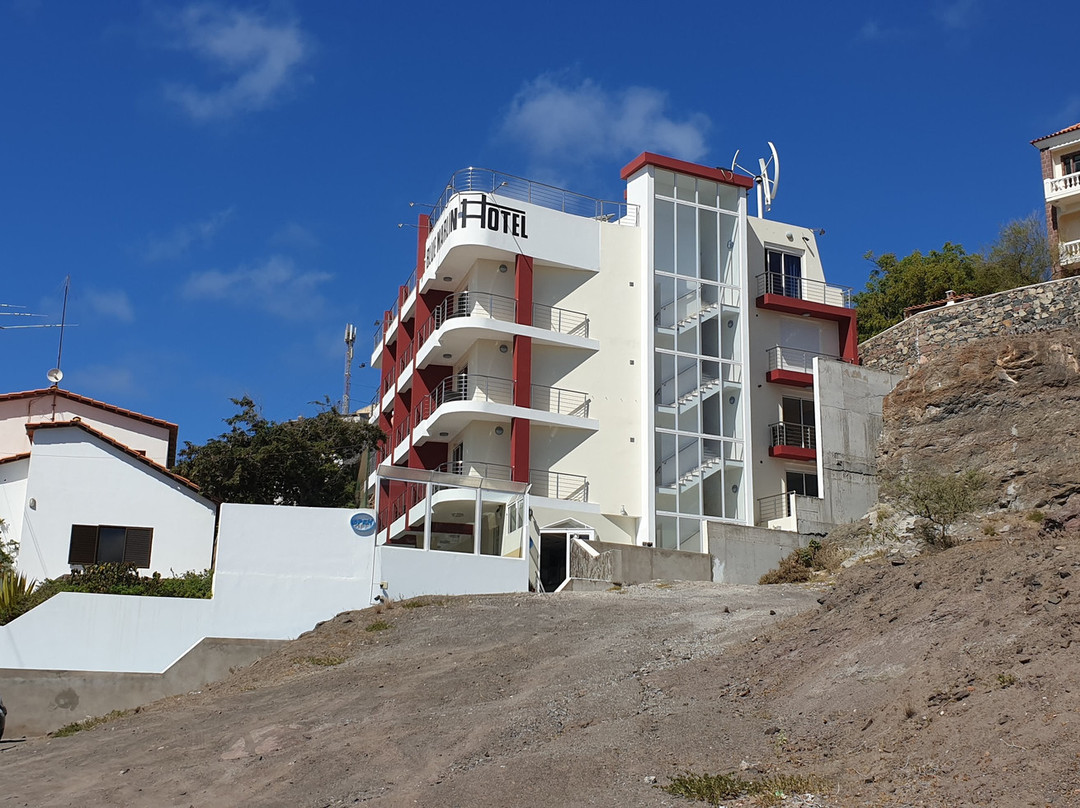 Blue Marlin Hotel主图