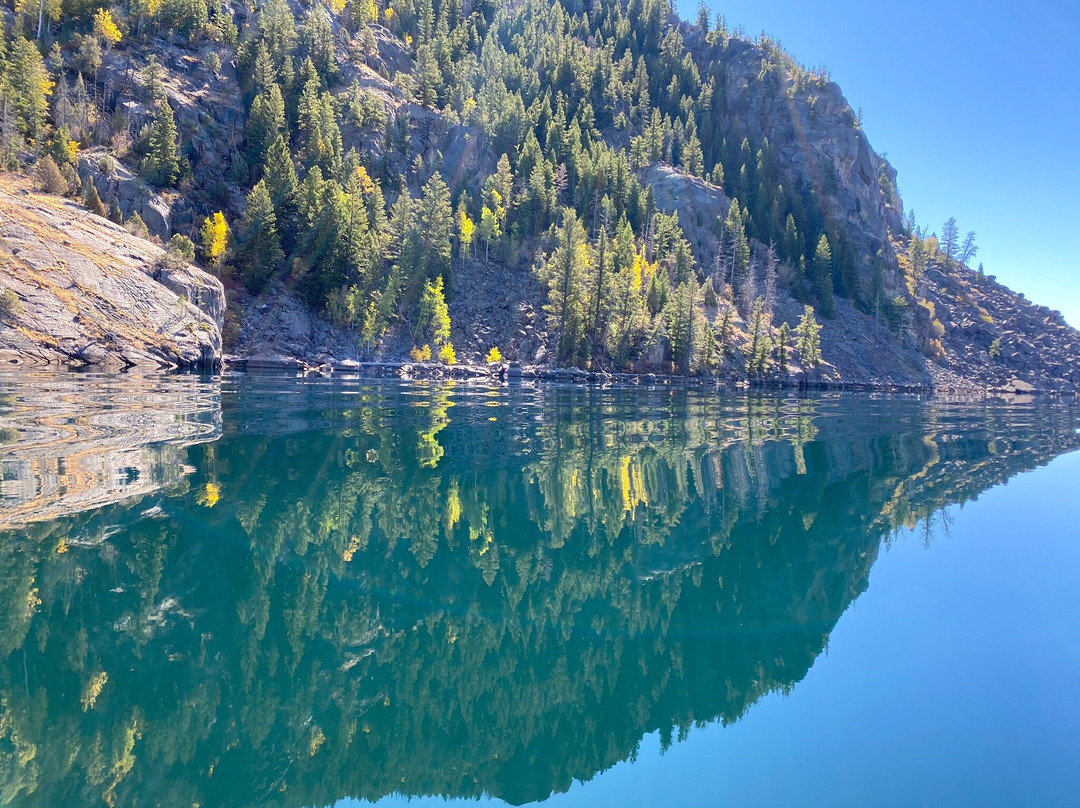 Lakeside Lodge Resort & Marina主图