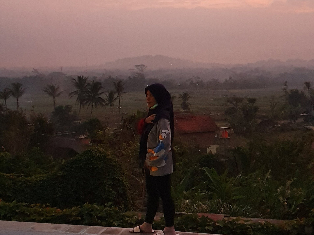 Borobudur Hills主图